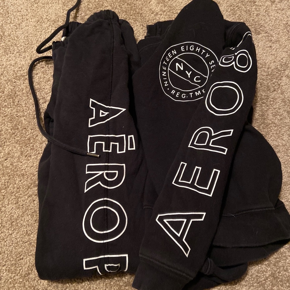 Aeropostale sweats - Picture 2 of 2